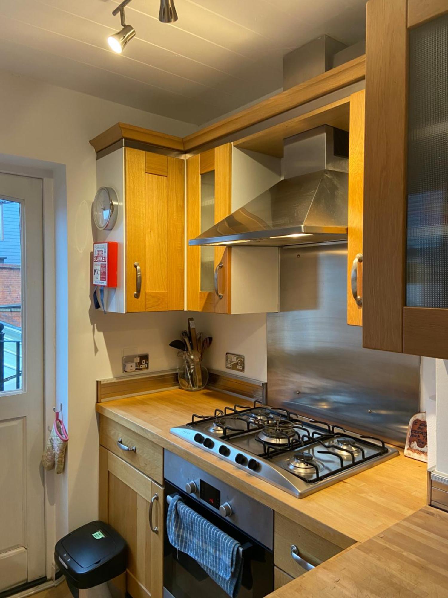 Deluxe Three Bed Bnb In Henley-On-Thames Near Station River & Town Centre Extérieur photo